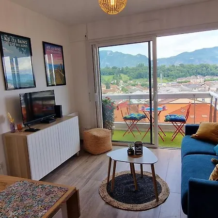 Elvire Apartment *